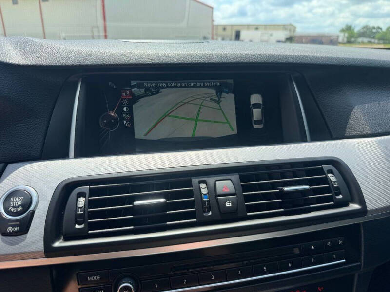 2016 BMW 5 Series 528i
