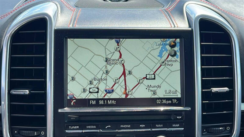 2016 Porsche Cayenne GTS