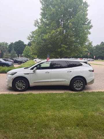2023 Buick Enclave Essence