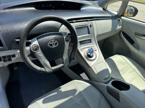 2013 Toyota Prius Three