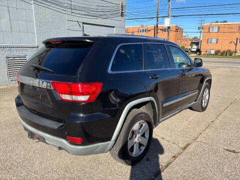 2011 Jeep Grand Cherokee Laredo
