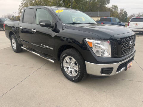 2019 Nissan Titan SL