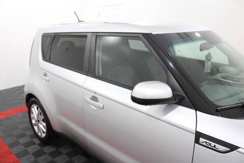 2017 Kia Soul +