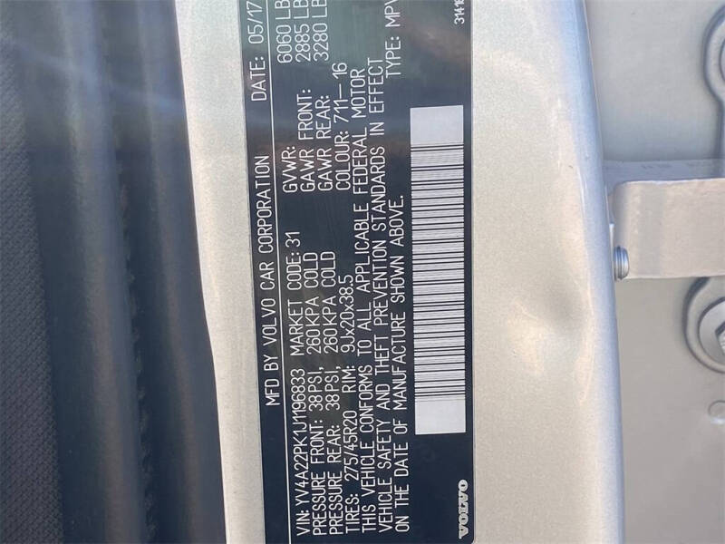 2018 Volvo XC90 T6 Momentum