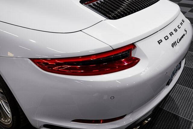 2017 Porsche 911 Carrera S