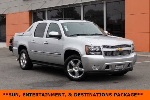 2013 Chevrolet Avalanche LTZ Black Diamond
