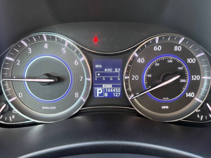 2012 Infiniti QX56