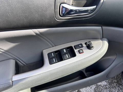 2006 Honda Accord EX V-6 w/Navi