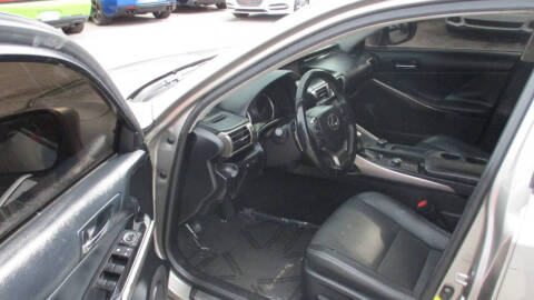 2015 Lexus IS 250 Crafted Line