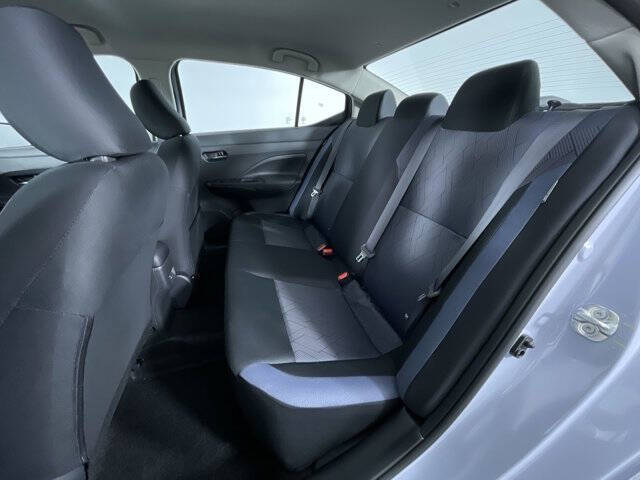 2025 Nissan Versa SV