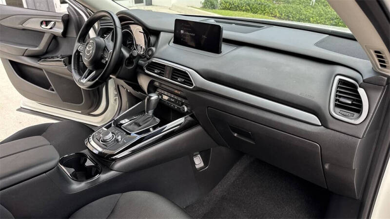 2022 Mazda CX-9 Sport