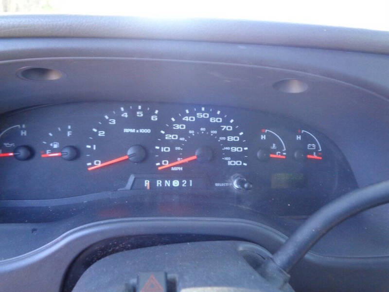 2006 Ford E-Series E-350 SD