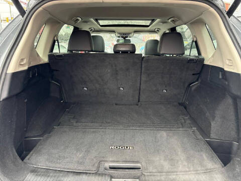 2021 Nissan Rogue SL