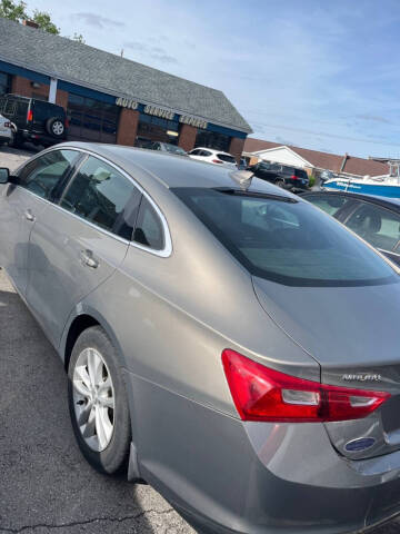 2017 Chevrolet Malibu LT