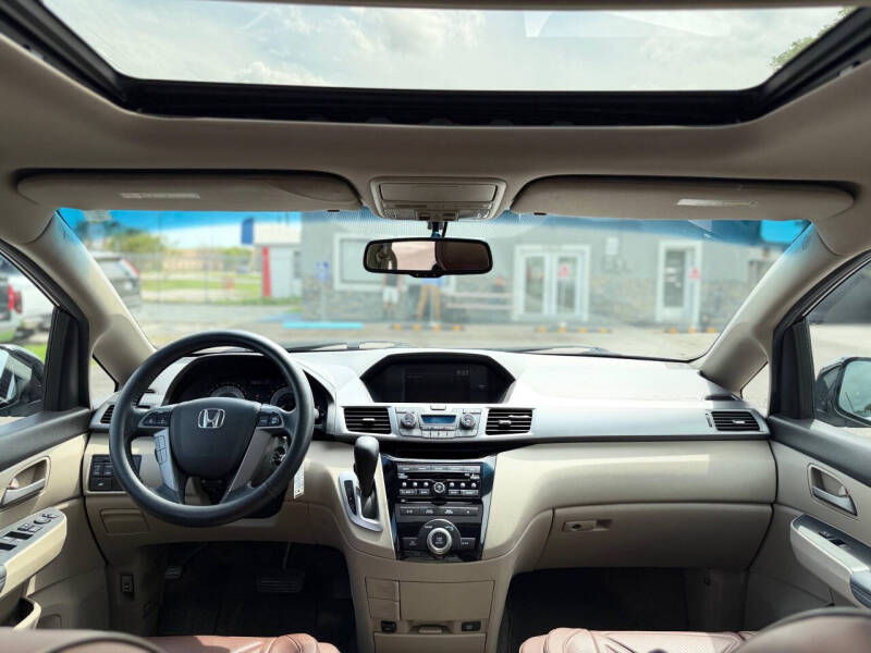 2011 Honda Odyssey EX-L w/DVD