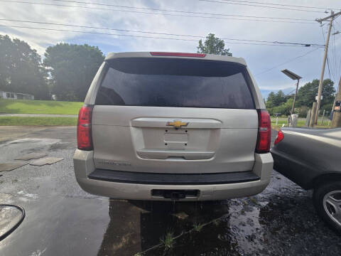 2017 Chevrolet Suburban LT