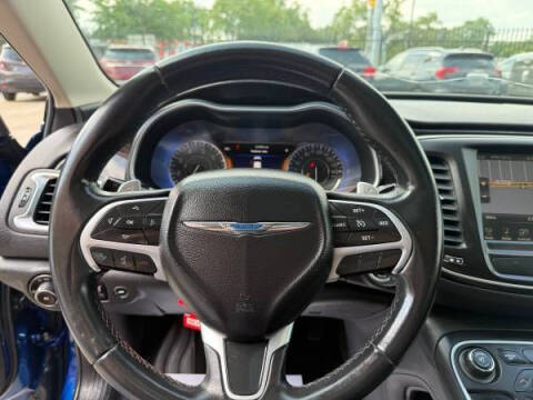 2015 Chrysler 200 C