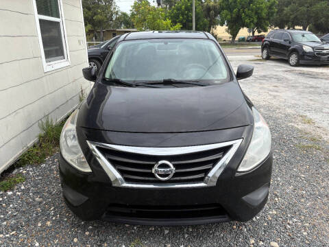 2017 Nissan Versa 1.6 S Plus