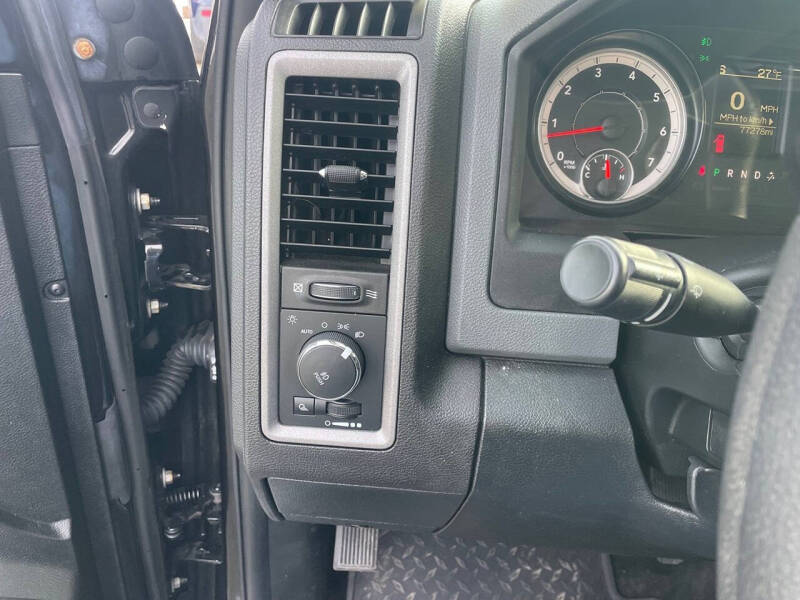 2017 RAM 1500 Express