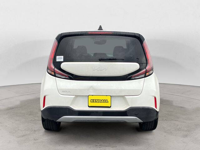 2024 Kia Soul EX