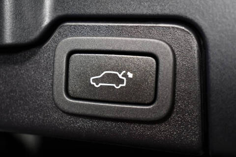 2019 Land Rover Range Rover Evoque SE Premium