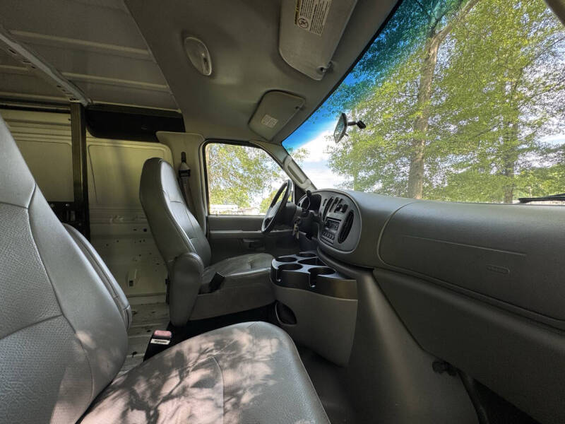 2007 Ford E-Series E-150