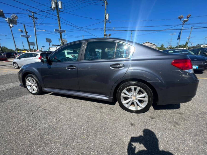 2014 Subaru Legacy 2.5i Premium
