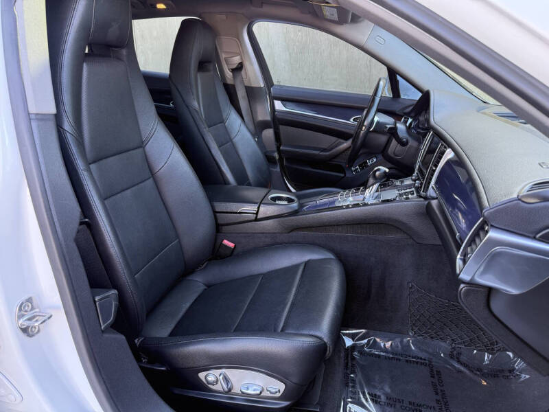 2013 Porsche Panamera