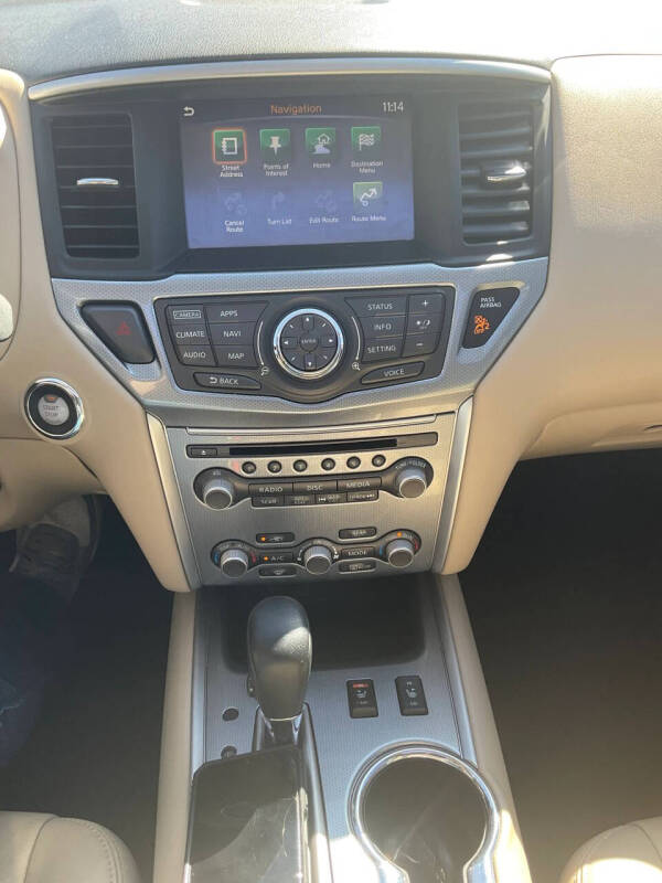 2017 Nissan Pathfinder