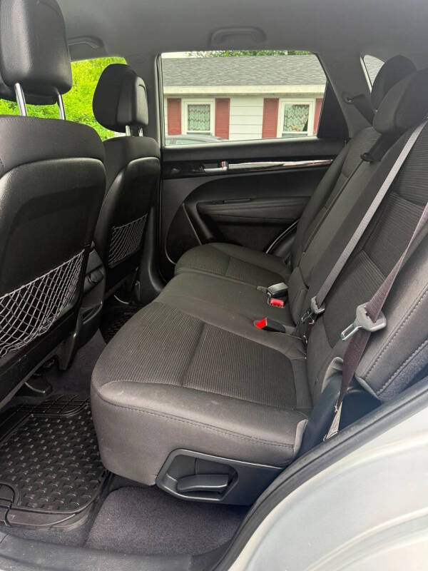 2014 Kia Sorento LX