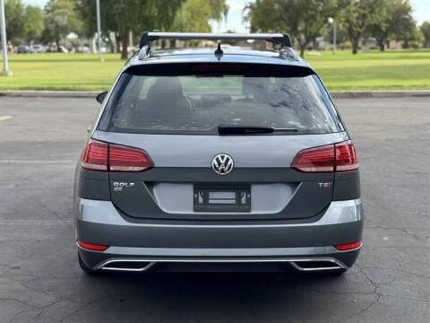 2018 Volkswagen Golf SportWagen