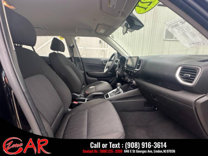 2021 Hyundai Venue SE