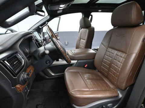 2021 Nissan Titan Platinum Reserve
