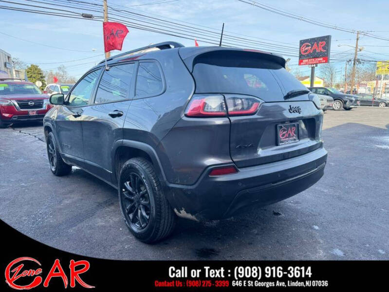 2023 Jeep Cherokee Altitude Lux