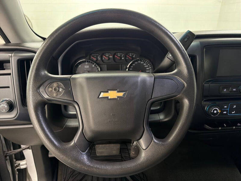 2018 Chevrolet Silverado 1500 Custom