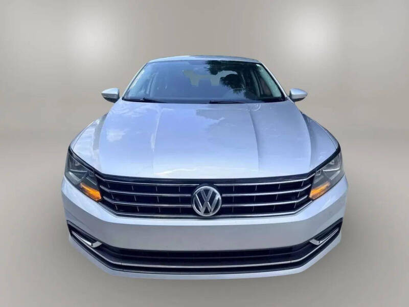 2016 Volkswagen Passat