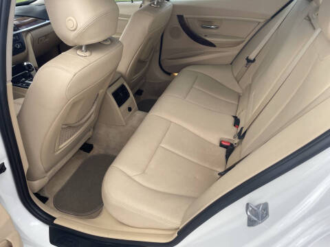 2014 BMW 3 Series 328i