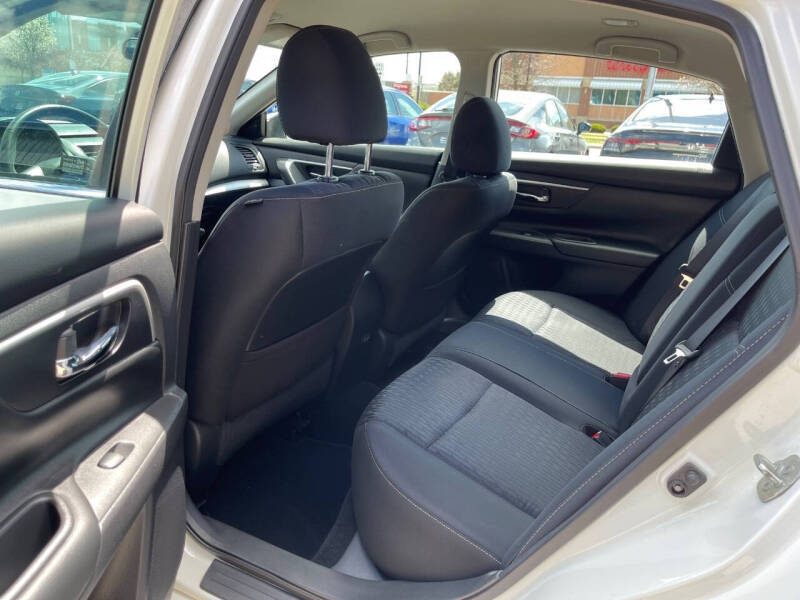 2017 Nissan Altima 2.5 SV