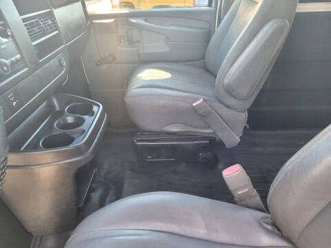 2011 Chevrolet Express 2500