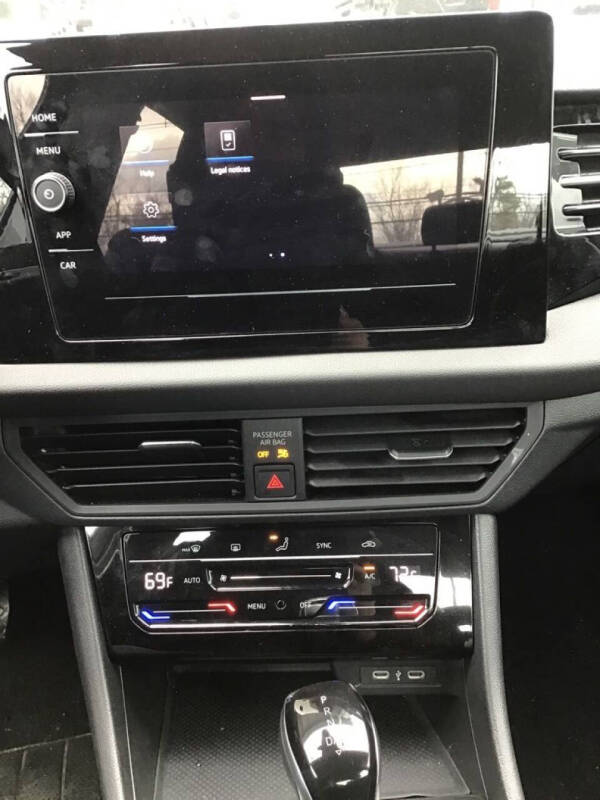 2025 Volkswagen Jetta S