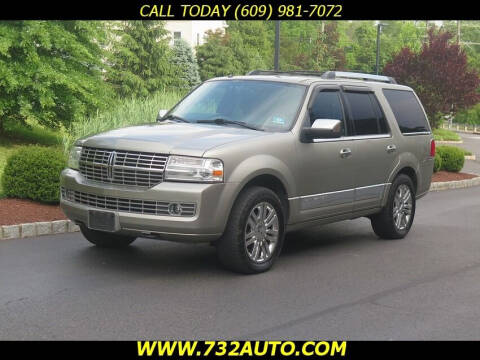 2008 Lincoln Navigator for sale at Absolute Auto Solutions in Hamilton NJ
