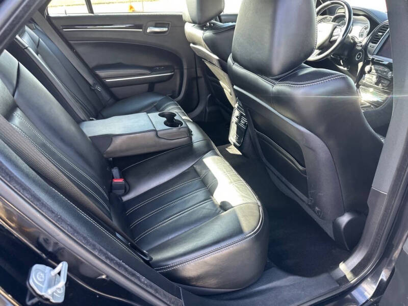 2021 Chrysler 300 S V6