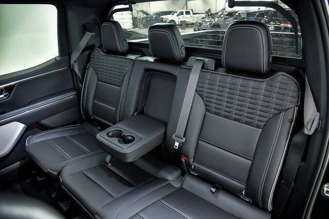 2025 GMC Sierra EV Denali