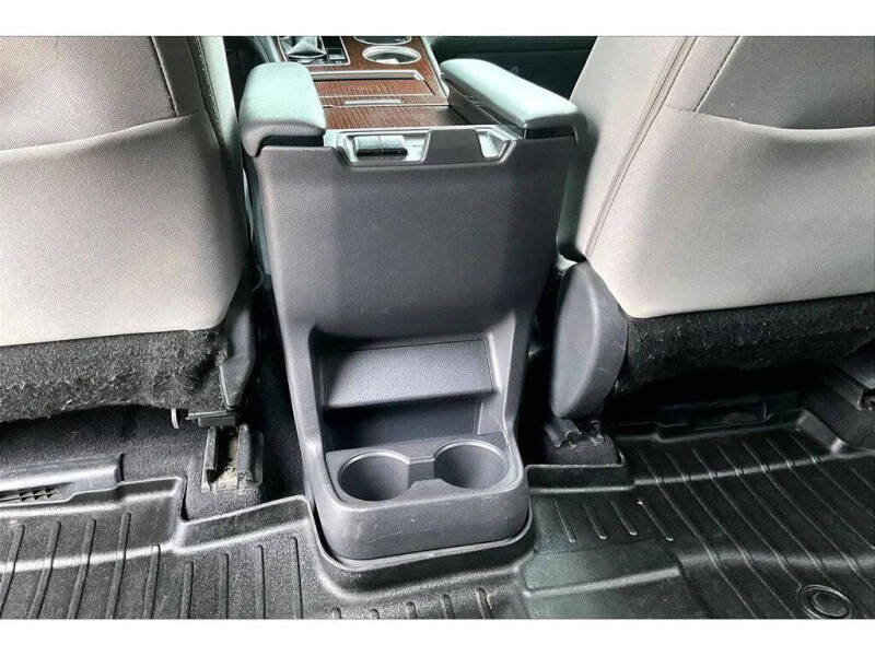 2021 Toyota Sienna LE 8-Passenger