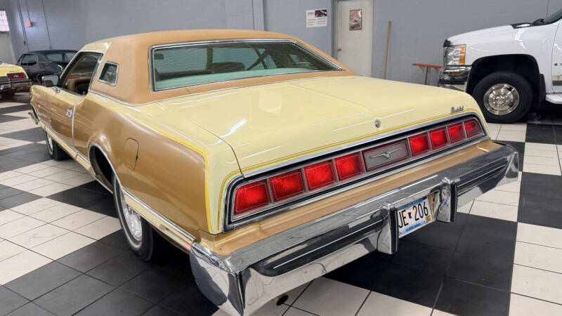 1976 Ford Thunderbird