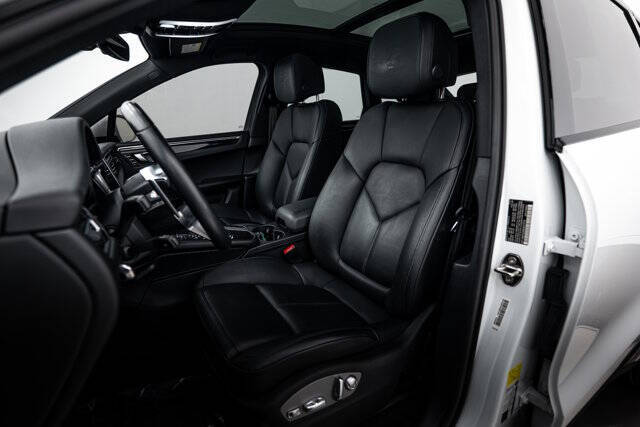 2021 Porsche Macan S