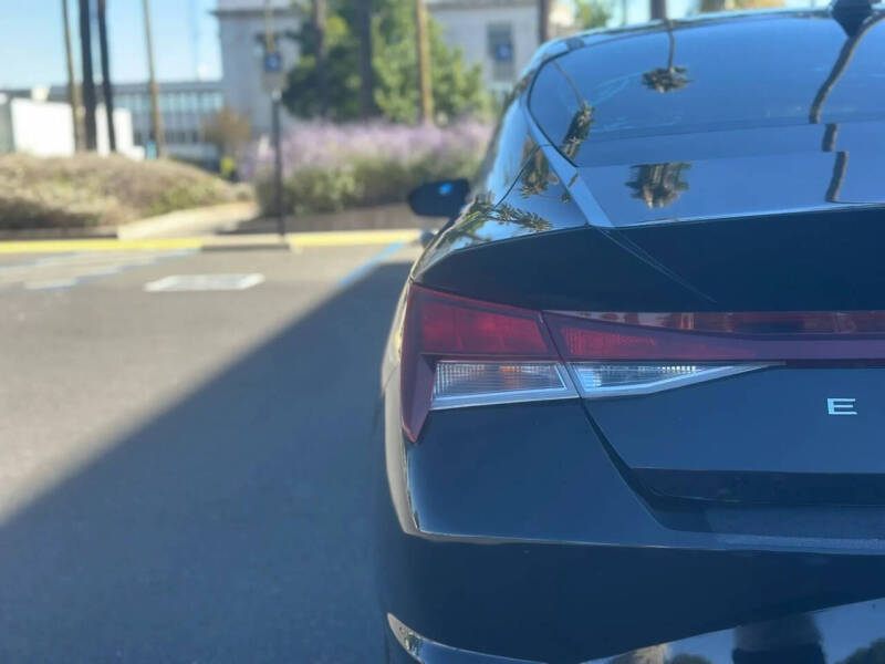 2021 Hyundai Elantra