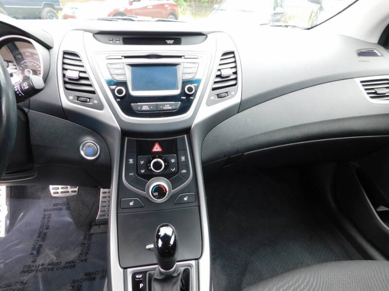 2016 Hyundai Elantra