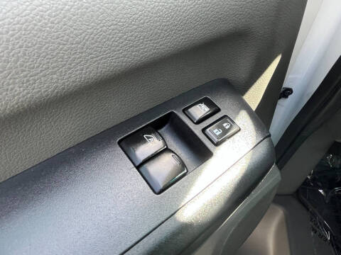 2021 Nissan NV 2500 HD S