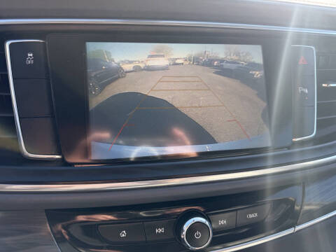 2019 Buick Enclave Essence